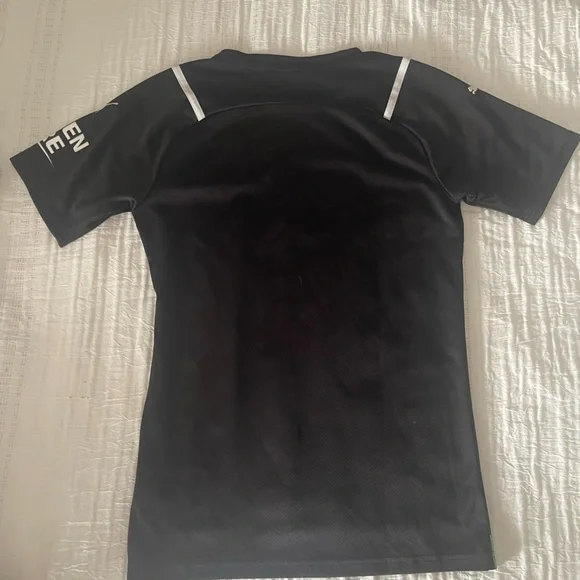 Manchester City Player Issue GK s/s Shirt. - Picture 3 of 3